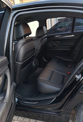 BMW Seria 5 cena 52900 przebieg: 365000, rok produkcji 2013 z Koszalin małe 67